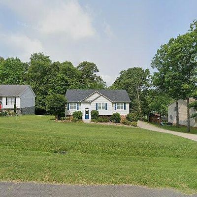 108 Maness Dr, Randleman, NC 27317