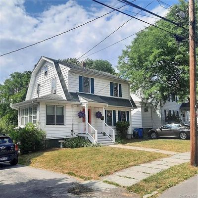 11 Wilkin Ave, Middletown, NY 10940