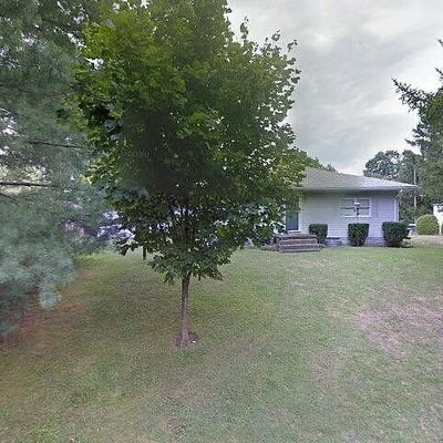 10 N East St, Dellroy, OH 44620