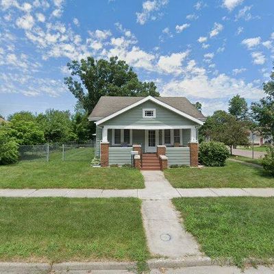 1000 Maple Row, Elkhart, IN 46514