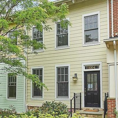 1204 N Danville St, Arlington, VA 22201