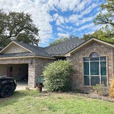 121 Deanna Ln, Weatherford, TX 76087