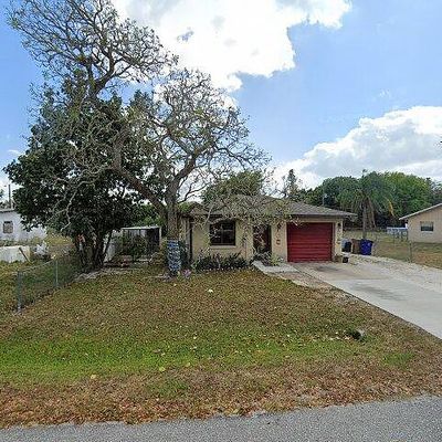 12219 2 Nd St, Fort Myers, FL 33905