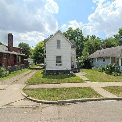 1226 Queen St, South Bend, IN 46616