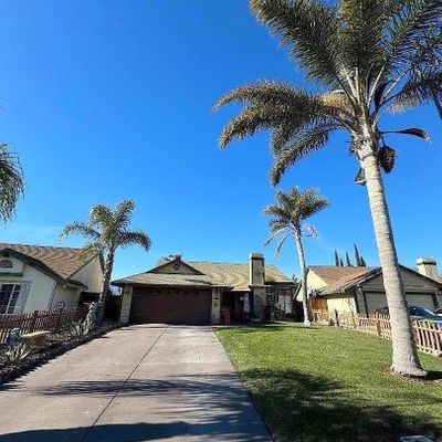 1237 La Paz Ct, Soledad, CA 93960