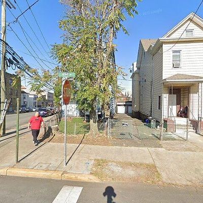 124 Howe Ave, Passaic, NJ 07055