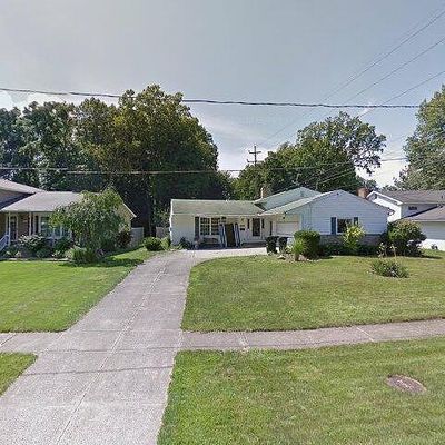 125 Woodview Dr, Elyria, OH 44035