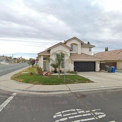 1285 Burgundy Ln, Manteca, CA 95337