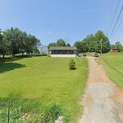 1297 Old Clarksville Pike, Pleasant View, TN 37146