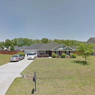 130 Auburn Cir, Glennville, GA 30427