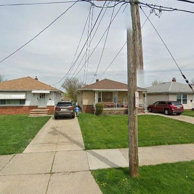 13001 Bangor Ave, Cleveland, OH 44125