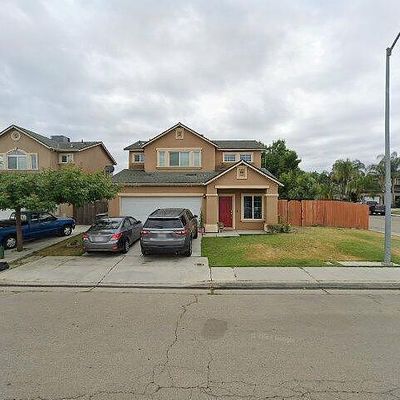 13033 Early St, Parlier, CA 93648