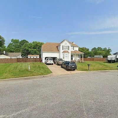 1304 Silverthorne Ct, Chesapeake, VA 23321