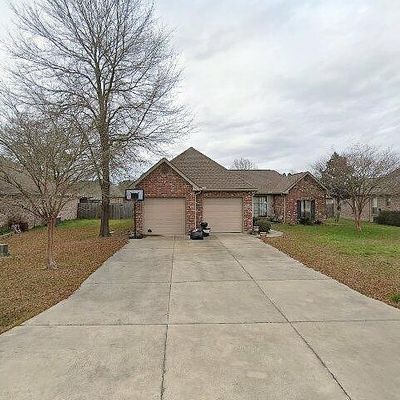 13067 E Coles Creek Loop, Hammond, LA 70403