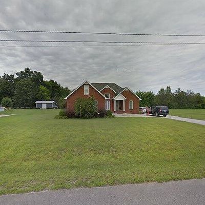 131 Meadowland Dr, Manchester, TN 37355