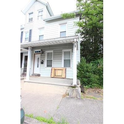 131 S 4 Th St, Emmaus, PA 18049