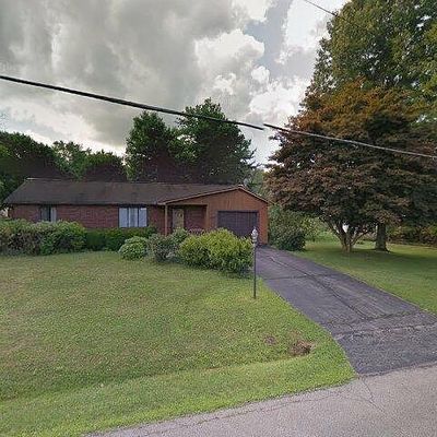 1318 Eastwood Dr, Clarion, PA 16214