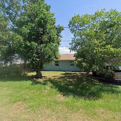 132 Whispering Pines Dr, Bastrop, TX 78602
