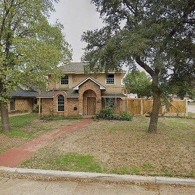 1110 Meadow Park Ln, Grand Prairie, TX 75052