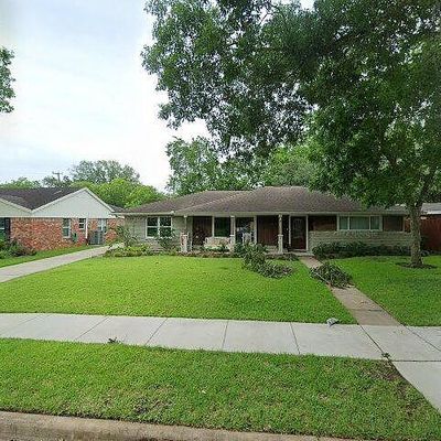 11111 Atwell Dr, Houston, TX 77096