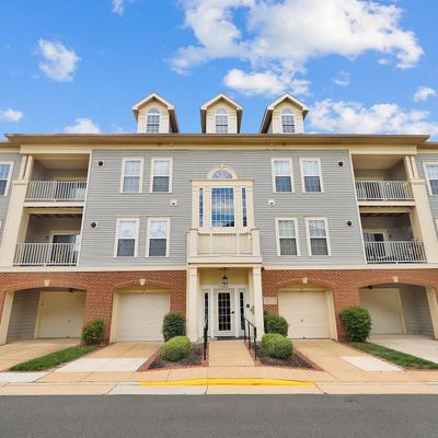 11322 Westbrook Mill Ln #304, Fairfax, VA 22030