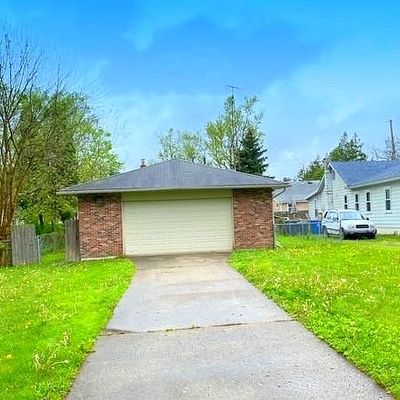 114 Waterly Ave, Waterford, MI 48328