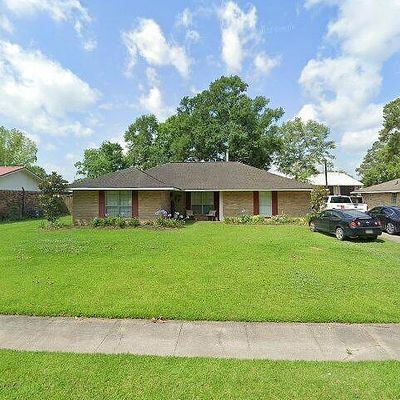 11735 Dame Dr, Baton Rouge, LA 70818