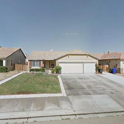 14550 Oakdale Cir, Adelanto, CA 92301