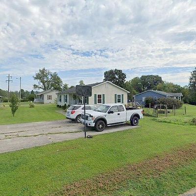 146 Cox St, Stanton, KY 40380