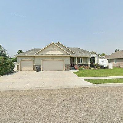 1461 Clarence Dr, Idaho Falls, ID 83402