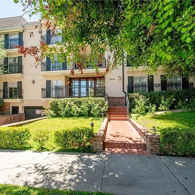 15248 Dickens St #106, Sherman Oaks, CA 91403