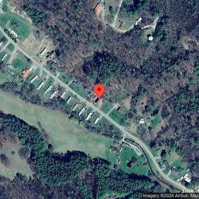 153 Hampton Creek Rd, Roan Mountain, TN 37687