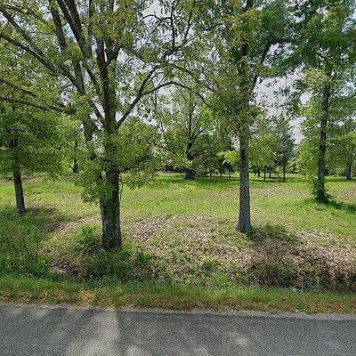 1545 Clay Pond Dr, Oakland, TN 38060
