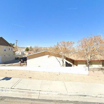 15526 4 Th St, Victorville, CA 92395