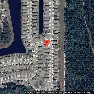 15710 Chir Pine Dr, Jacksonville, FL 32218