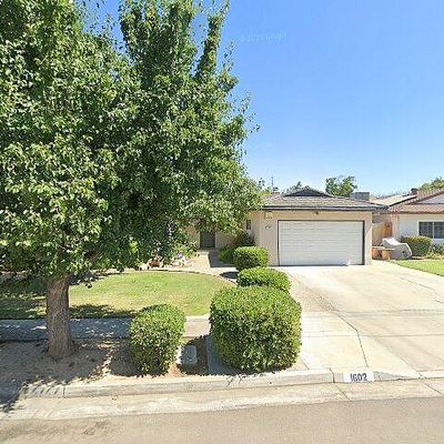 1602 E Sierra Ave, Fresno, CA 93710