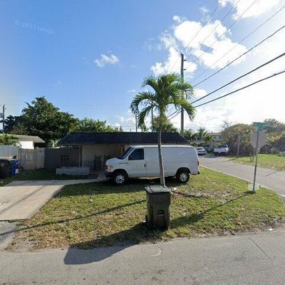 1624 Nw 7 Th St, Fort Lauderdale, FL 33311