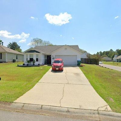 16317 Greenglade Dr, Gulfport, MS 39503