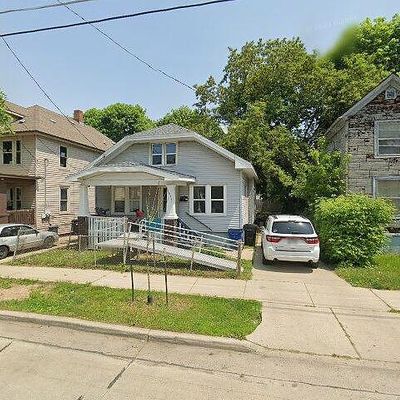 1635 Edgewood Ave, Racine, WI 53404