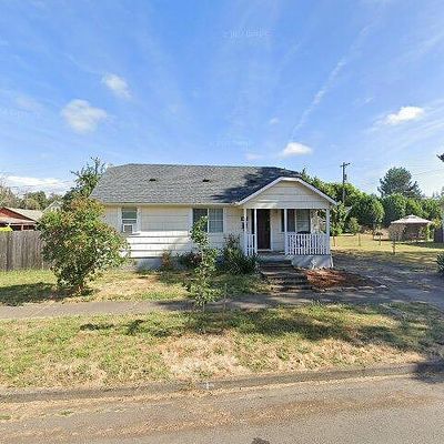 134 W C St, Springfield, OR 97477