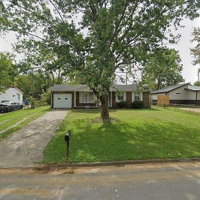 134 Storybook Dr, Clarksville, TN 37042