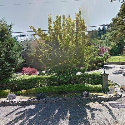 1340 Cherry Ln, Lake Oswego, OR 97034