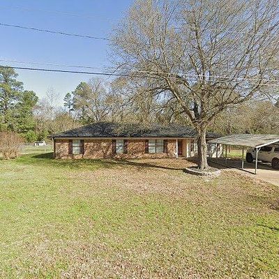 136 Fawn Creek Rd, Kilgore, TX 75662