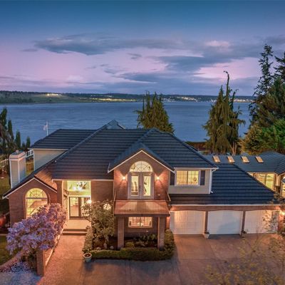 1360 Pilchuck Hts, Fox Island, WA 98333