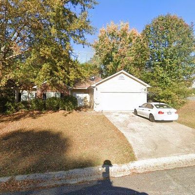 1371 Andrew Ct, Lawrenceville, GA 30043