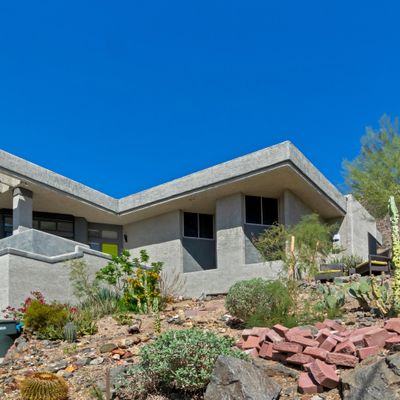 140 W Camino Vis, Phoenix, AZ 85021