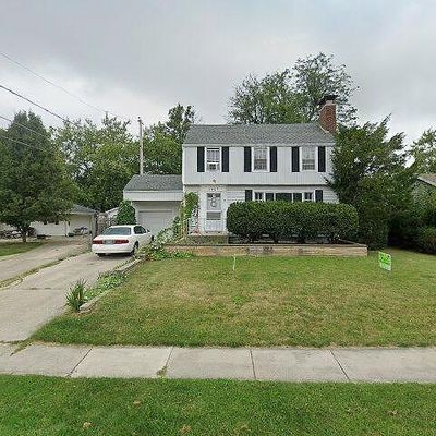 1407 N Metcalf St, Lima, OH 45801