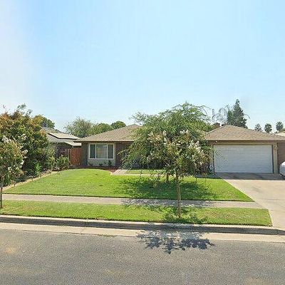 1408 W Central Ave, Madera, CA 93637