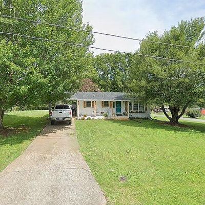 141 Sinclair St, Ridgeway, VA 24148