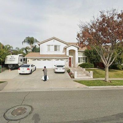 1411 Whispering Wind Ln, Corona, CA 92881